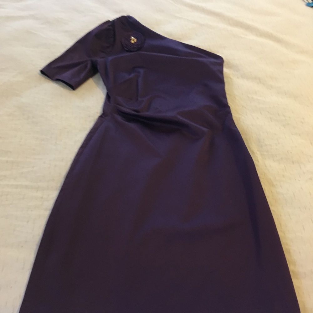 Clearance!! Make any offer! EXCELLENT CONDITION COCKTAIL DRESS.